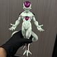 Figura Coleccionable realista Freezer c/Base Namekusein 27cm - thumbnail 2