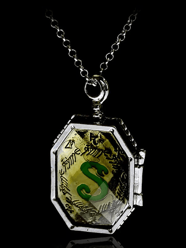 ✨El colgante del collar Horrocrux 