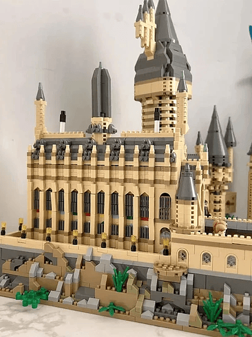 Castillo mediaval 6369 luces incluidas / Estilo Ingles  5