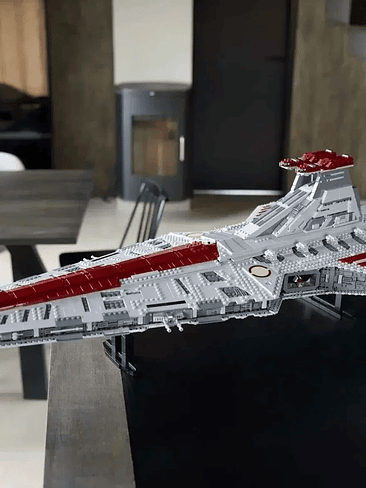 🚀 Nave Espacial Armable de Bloques – Crucero Venator Modelo 75367 StarWars  (5.374 Piezas) 4
