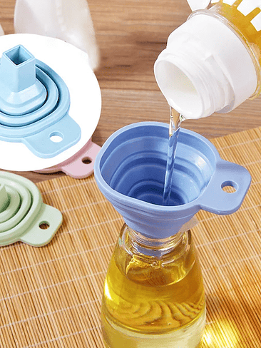 🔄 Embudo Plegable de Silicona – Compacto y Multiuso 2