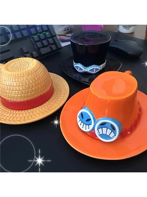 👒 ¡SET DE TAZAS COLECCIONABLES ANIME ONE PIECE - SOMBREROS DE LOS TRES HERMANOS AS, SABO Y LUFFY! 🏴‍☠️🔥