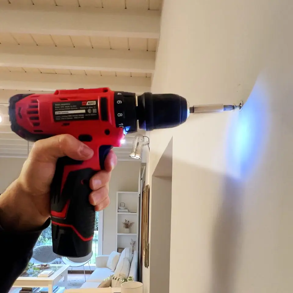 TALADRO ATORNILLADOR 12V CON ACCESORIOS 4