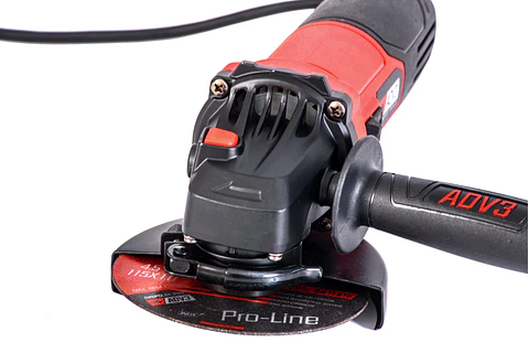 AMOLADORA ANGULAR DE 950 W