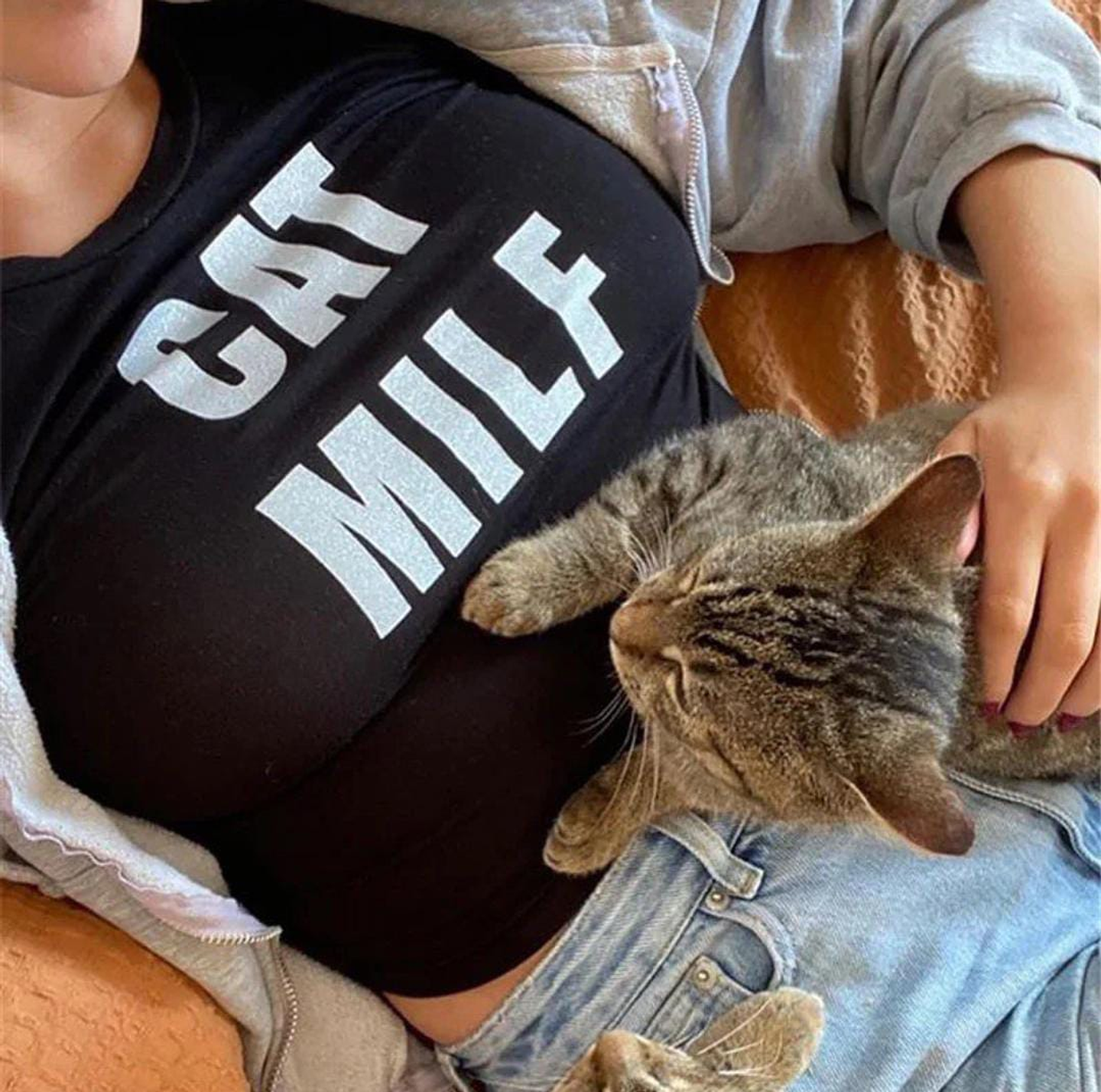 Polera Cat MILF 2