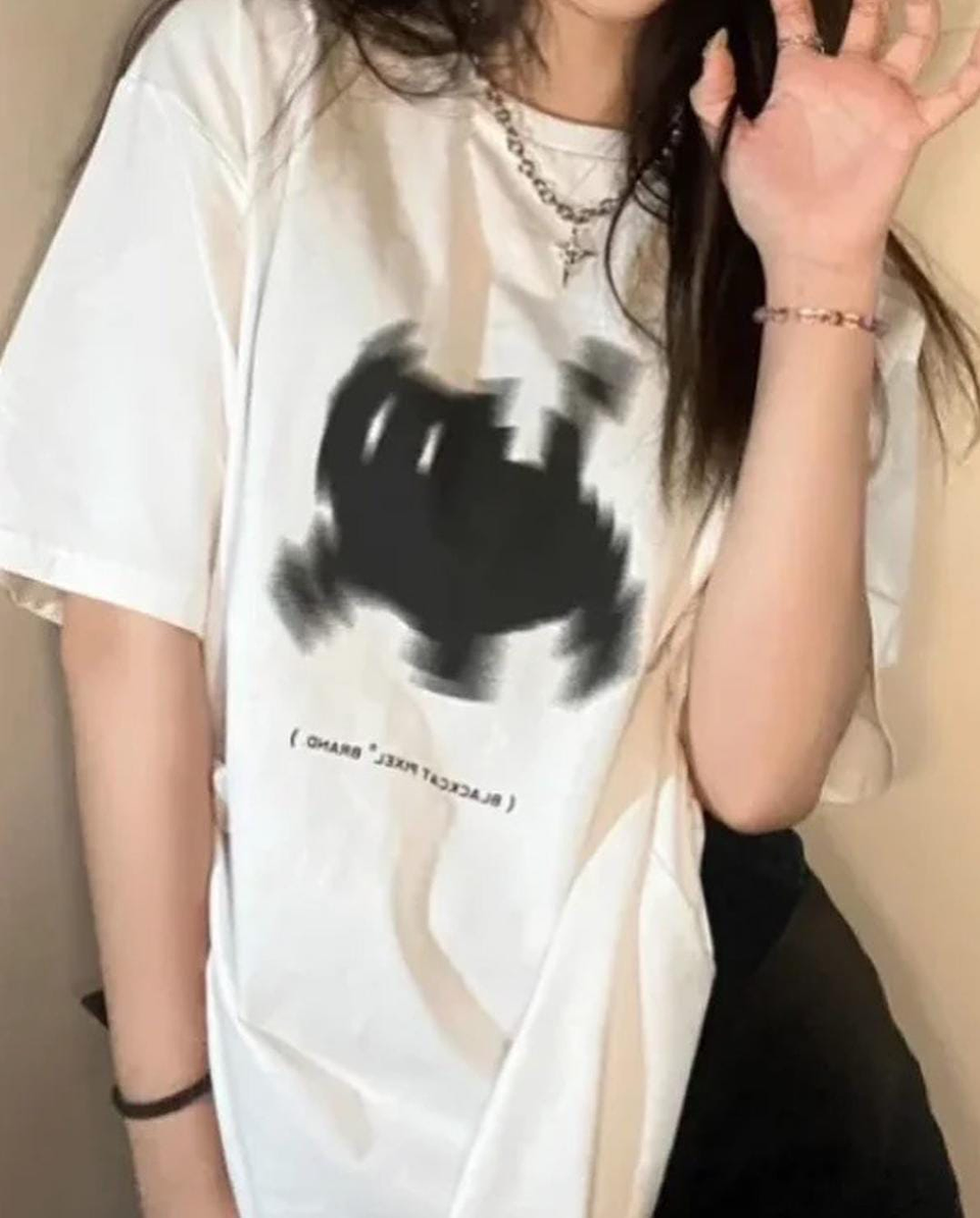 Polera Black Pixel Cat 4