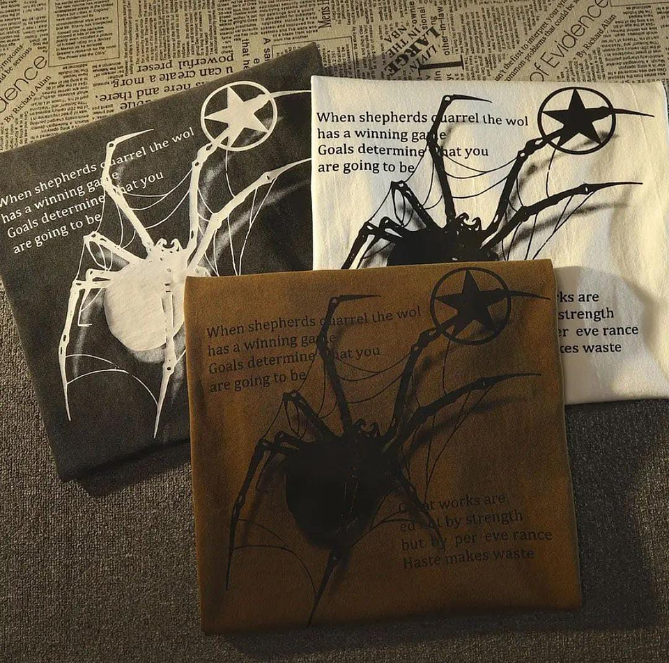 Polera Estrella Arácnida 4