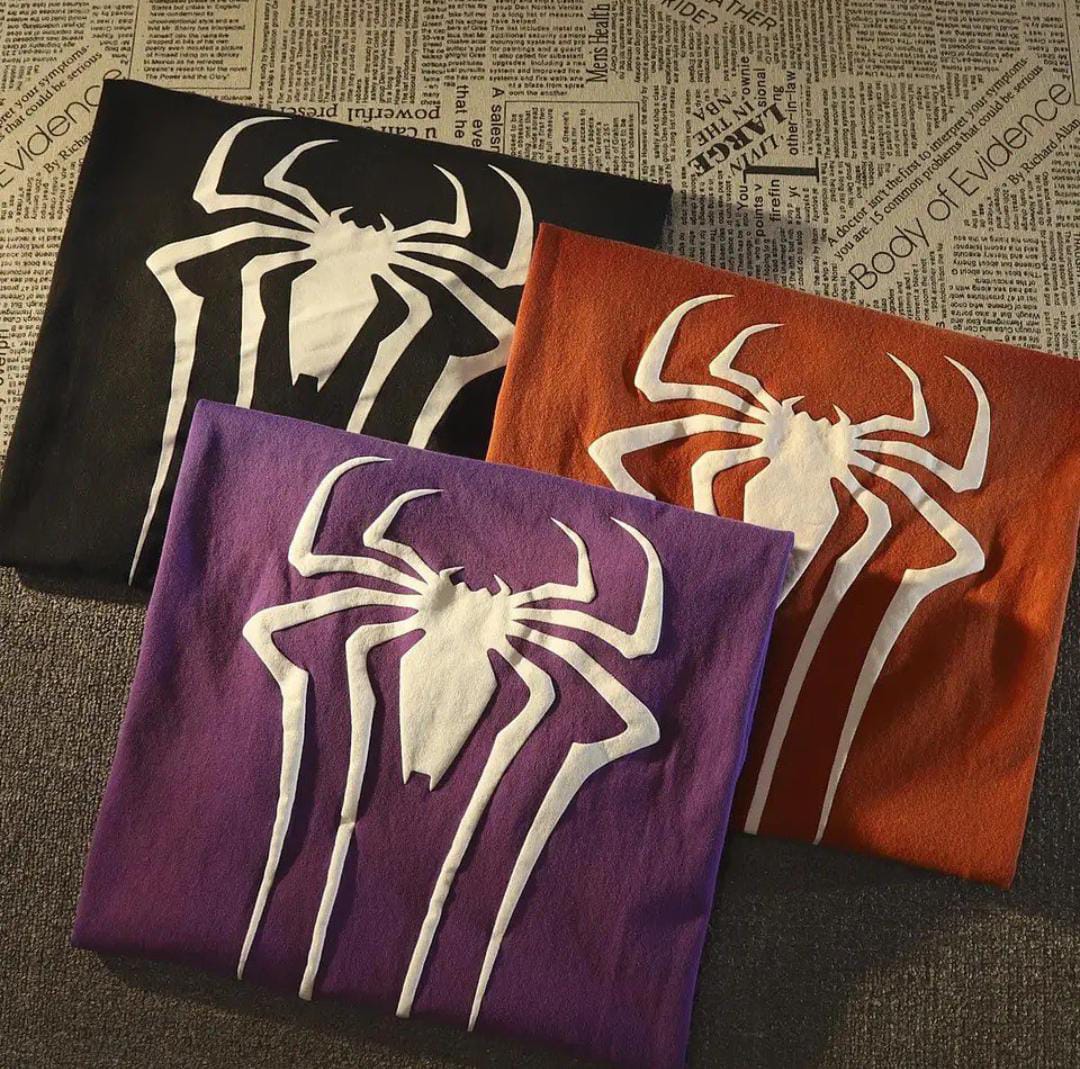 Polera Arácnida 1