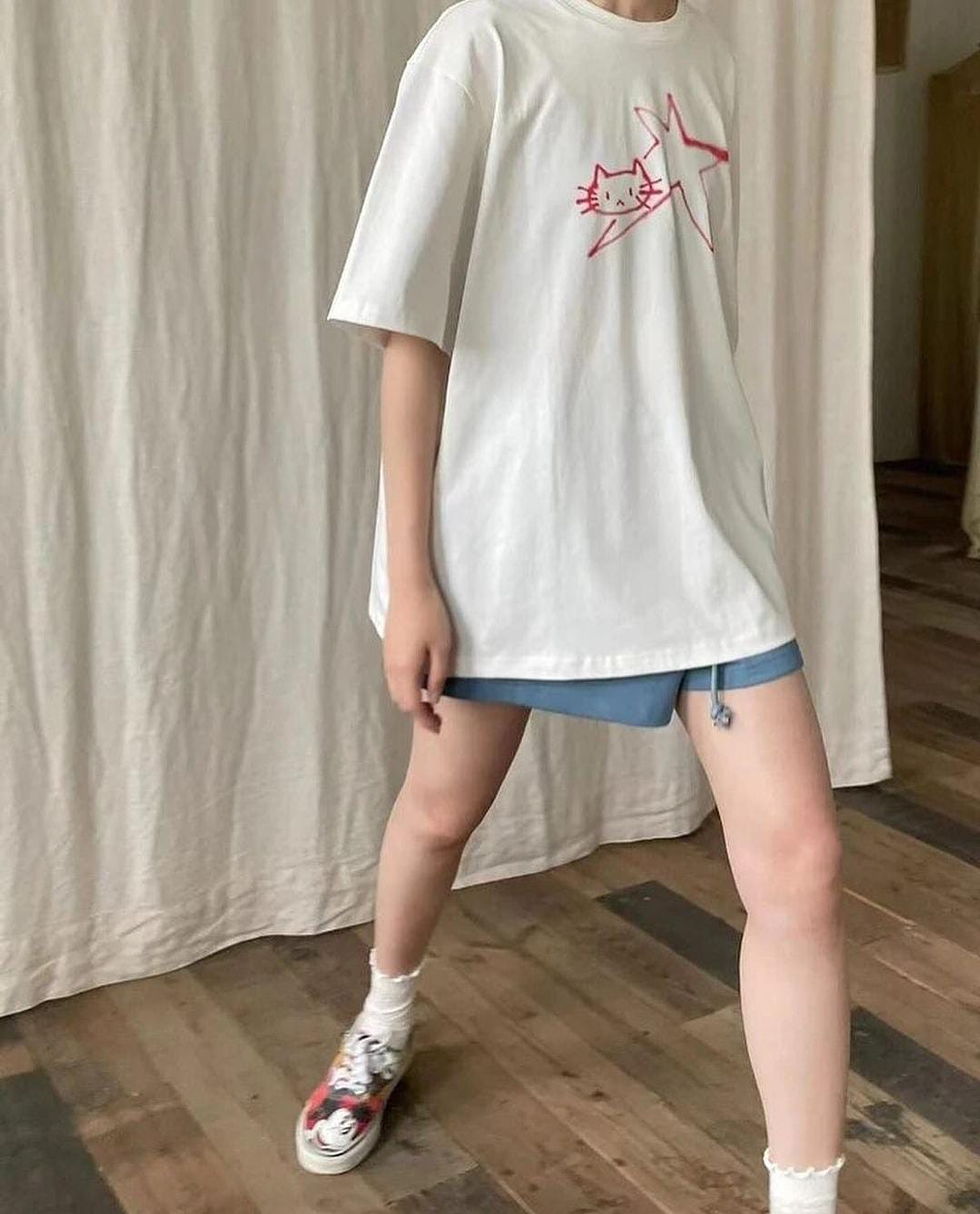 Polera Grafitti Felino 2