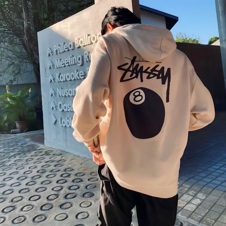 Hoodie 🎱 1