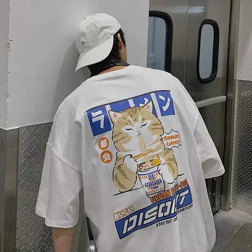 Polera De Gato Comiendo Ramen  3