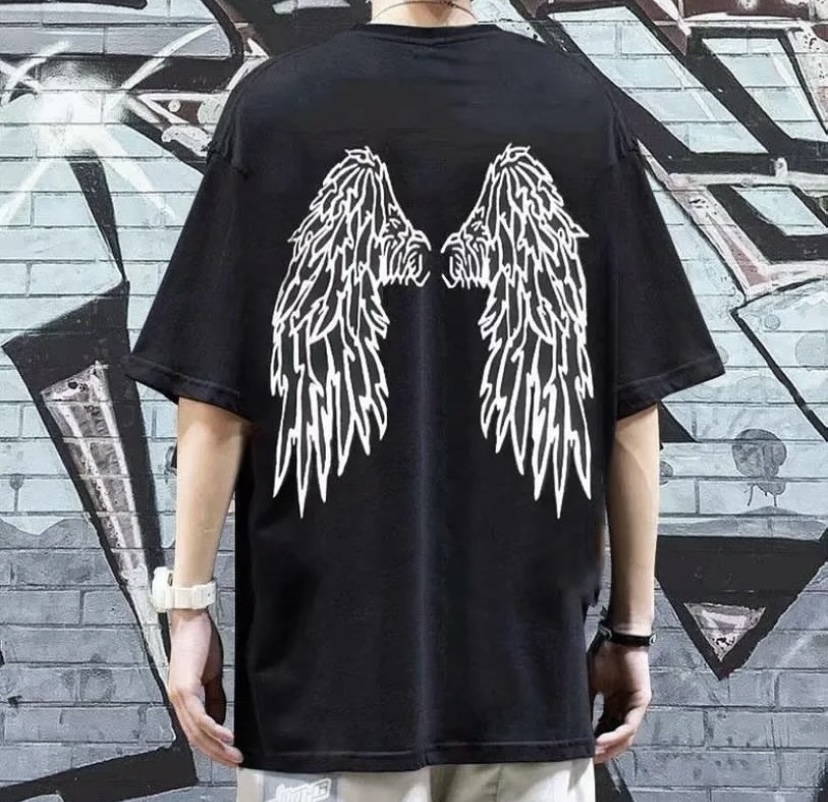 Polera alas brilla en la oscuridad 5