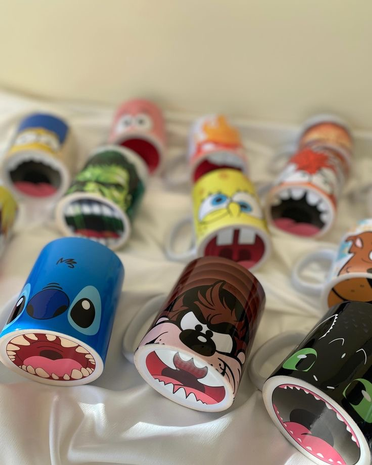 Tazas virales con boca, varios personajes  1