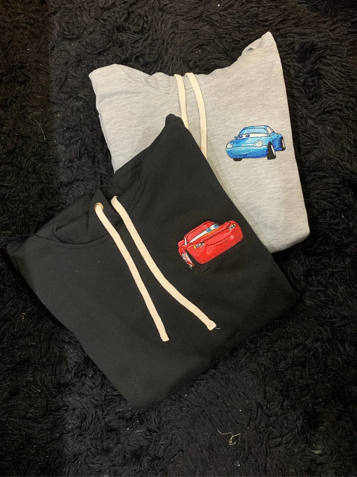 Hoodie Bordado Rayo McQueen Sally Cars Disney Pixar – | Ziza Brand 1