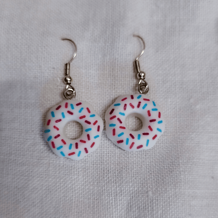 Brincos donuts  4