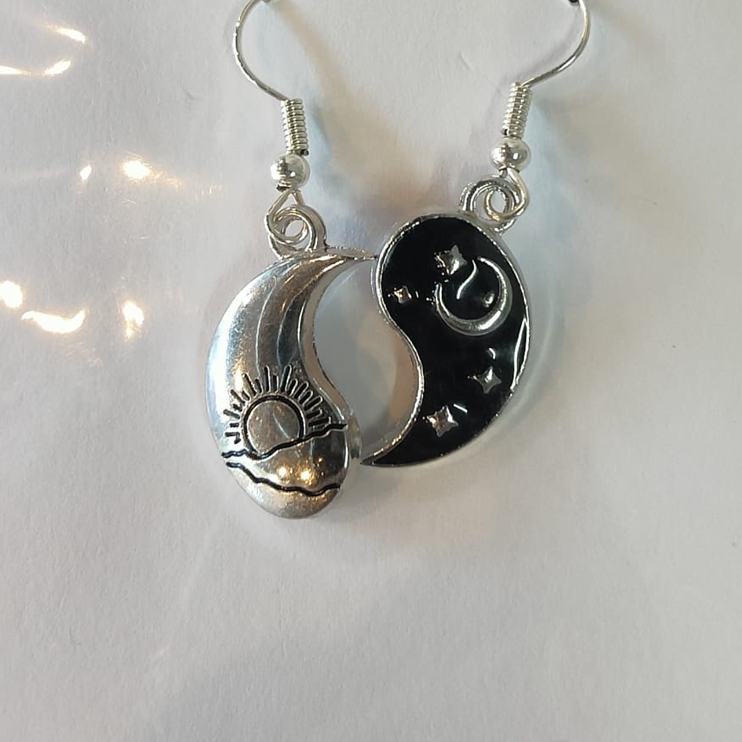Brincos Yin - yang 1