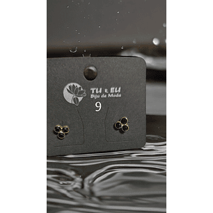 Brincos trevo com dourado