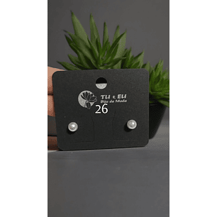 Brincos perolas médias 