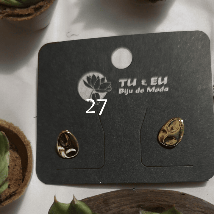 Brincos gota dourada 1