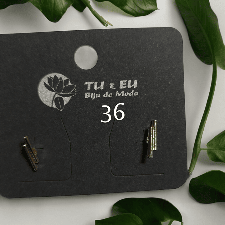 Brincos linhas douradas 1