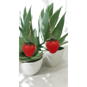 Brincos morangos 