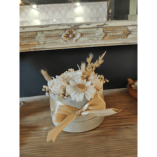 Arranjo flores em cera tamanho médio