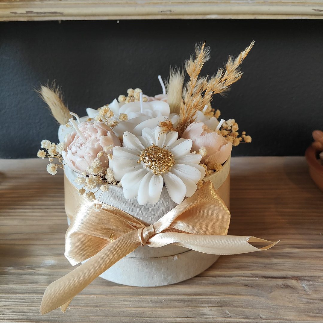 Arranjo flores em cera tamanho médio 2