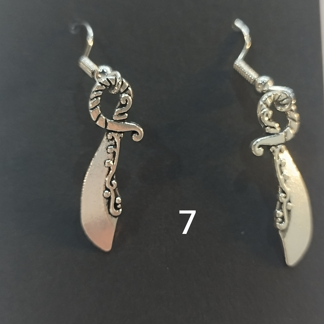Brincos espadas variadas 7