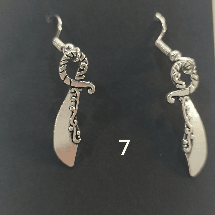 Brincos espadas variadas 7