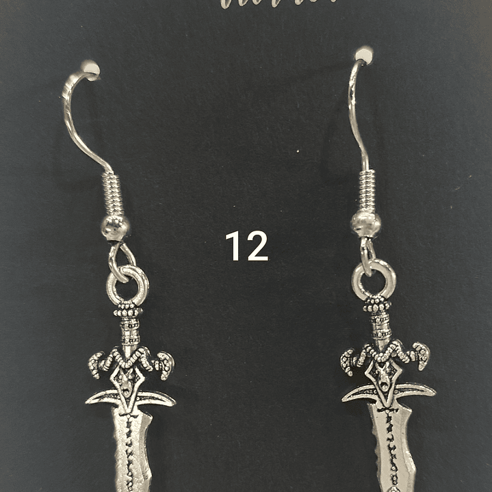 Brincos espadas variadas 12