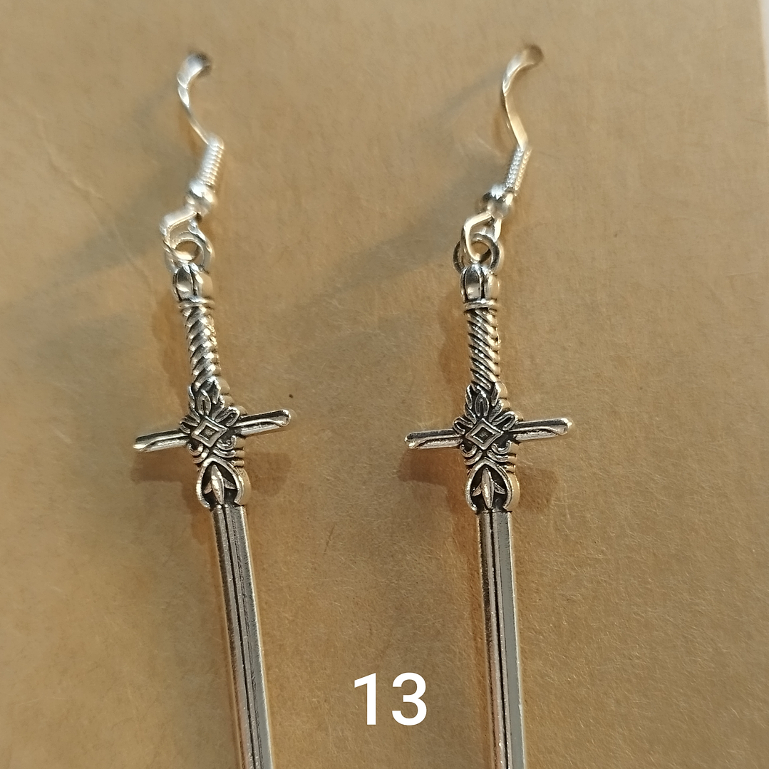 Brincos espadas variadas 13