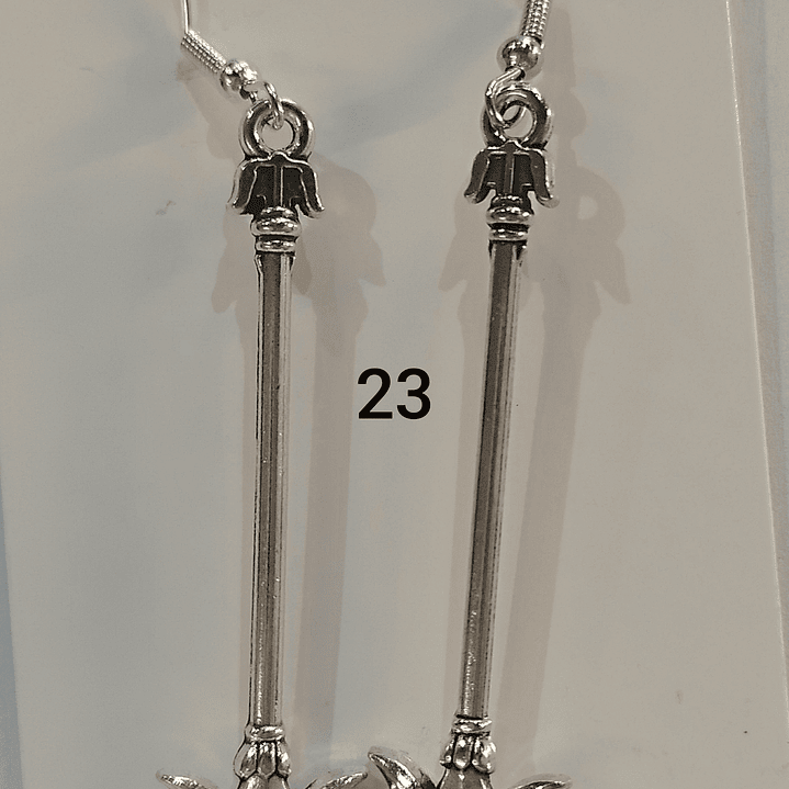 Brincos espadas variadas 23