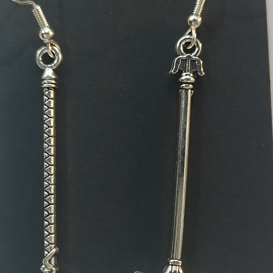 Brincos espadas variadas 30