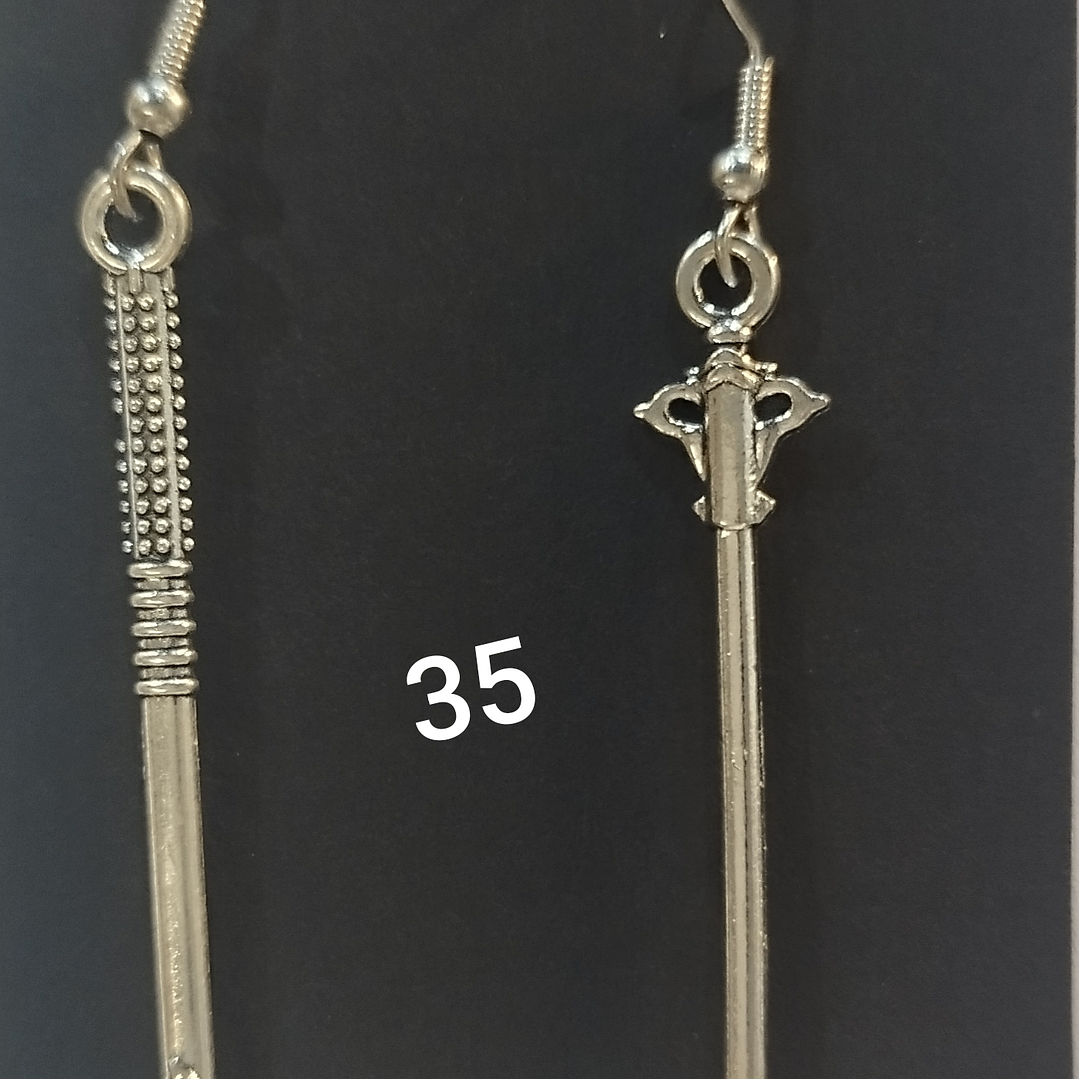 Brincos espadas variadas 37