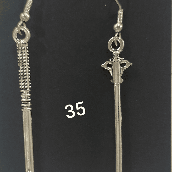 Brincos espadas variadas 37