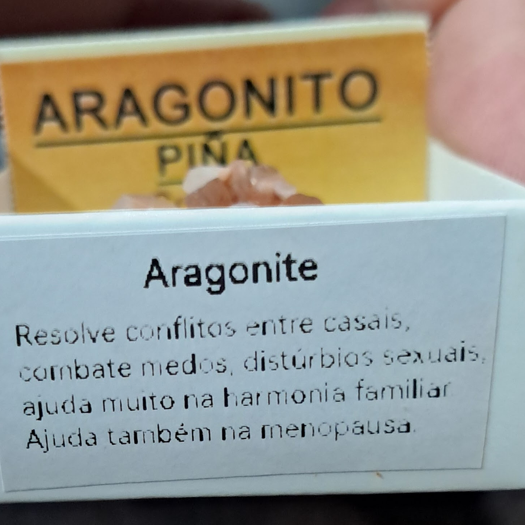 Aragonite em caixa 1