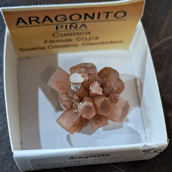 Aragonite em caixa 2