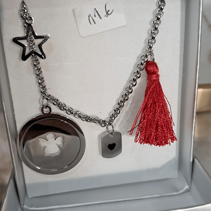 Colar em aço inoxidável com anjo  1