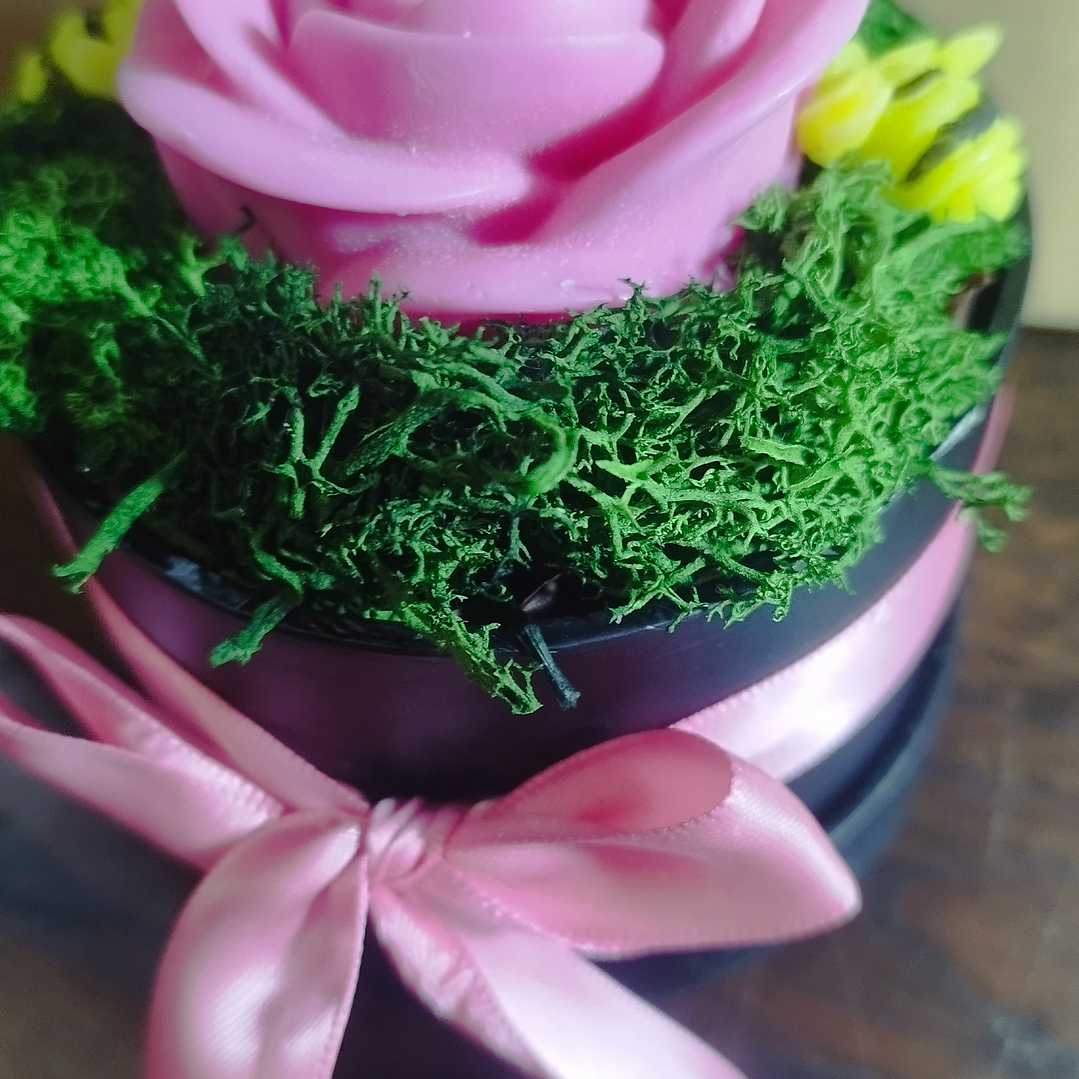 Vela Rosa em cera com caixinha  1