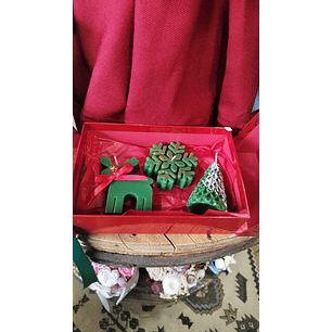 Caixa com 3 velas de Natal perfumadas