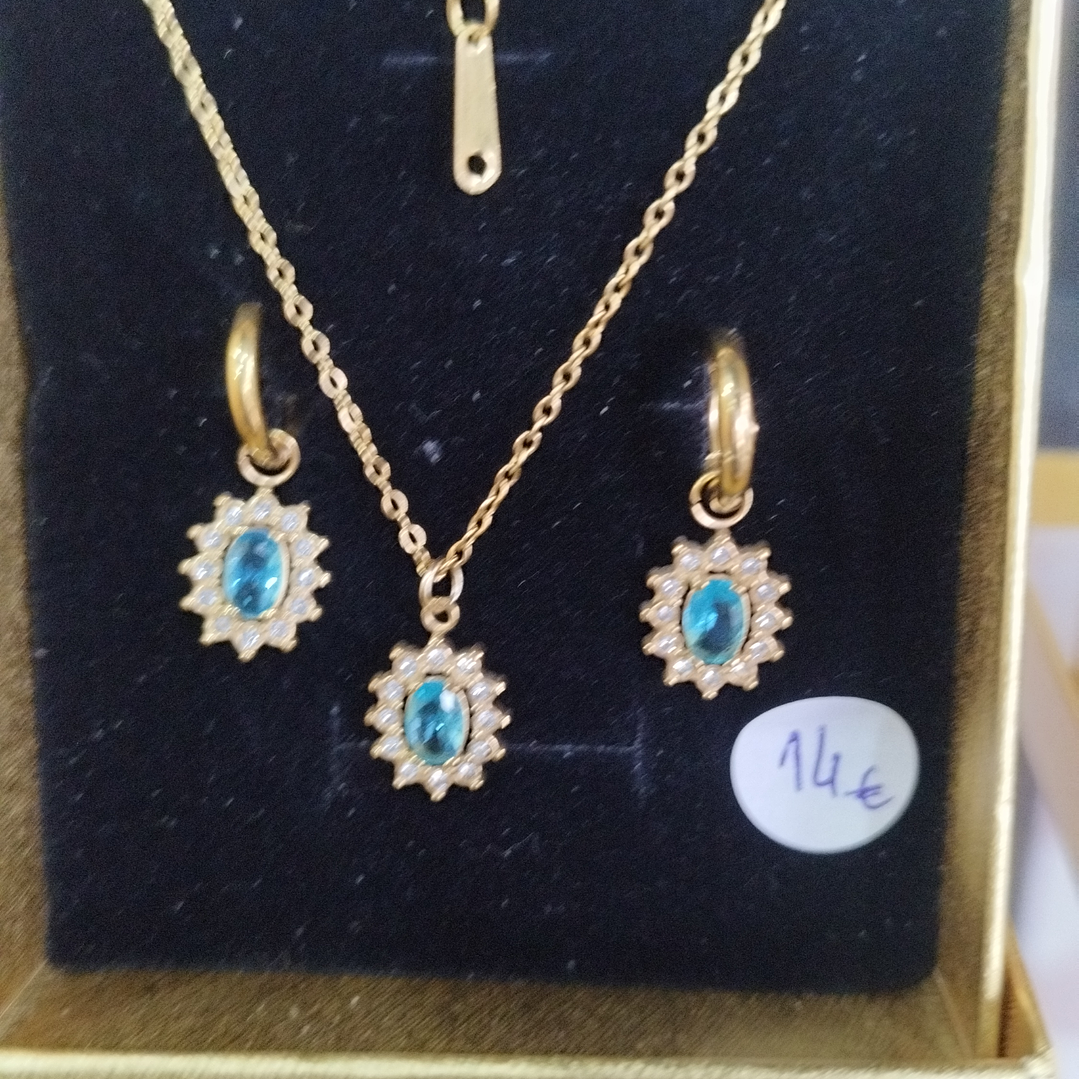 Conj. aço dourado brincos + colar 1