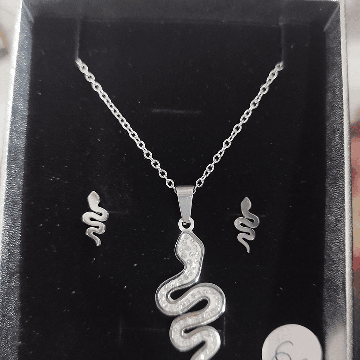 Conj. fio prateado em aço cobra + brincos  1