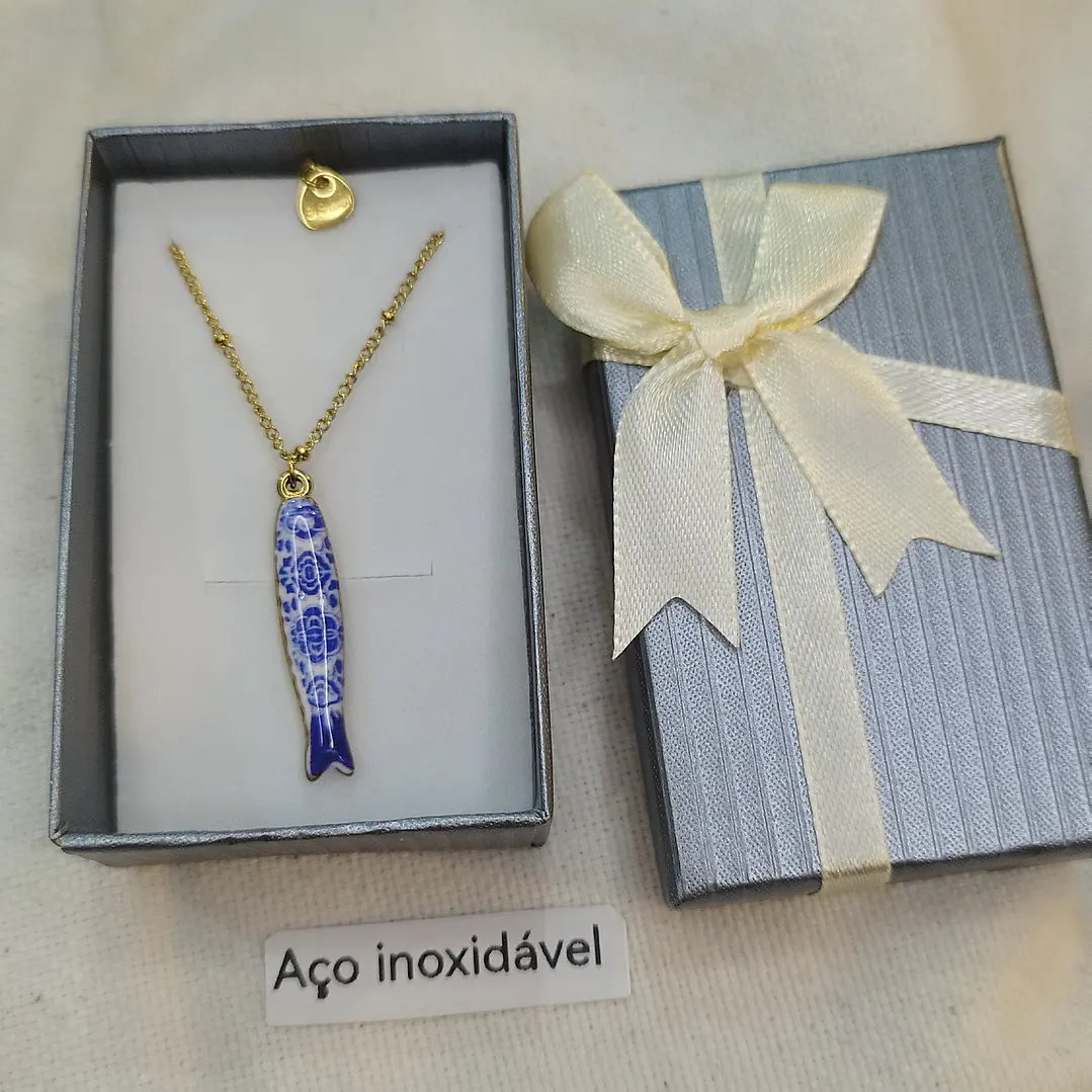 Fio aço inoxidável dourado peixe azul  1