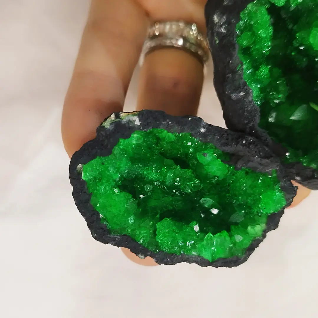 Geodo verde 6x6.5 cm  1