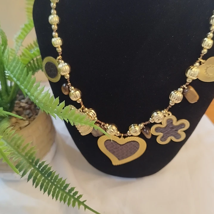 Colar aço inoxidável dourado e castanho  1