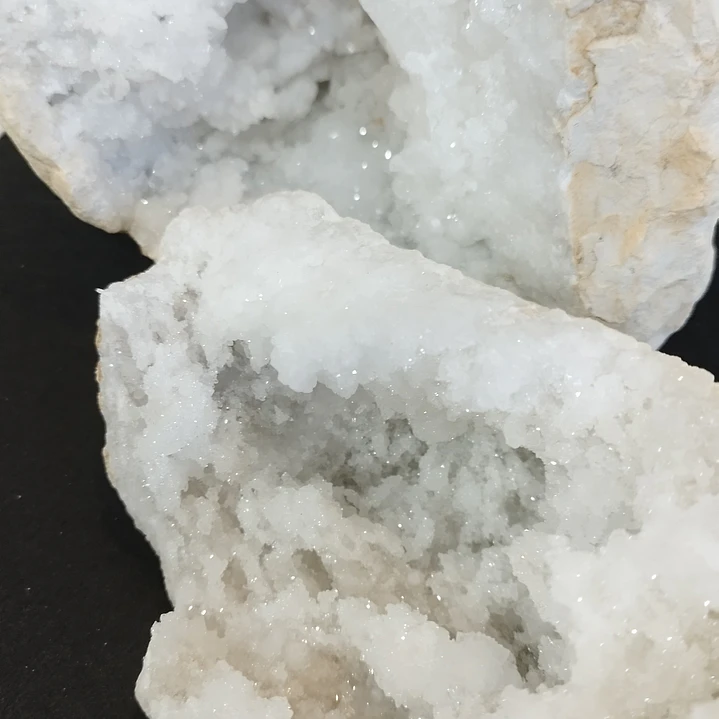 Geodo branco grande 21x17 cm  1