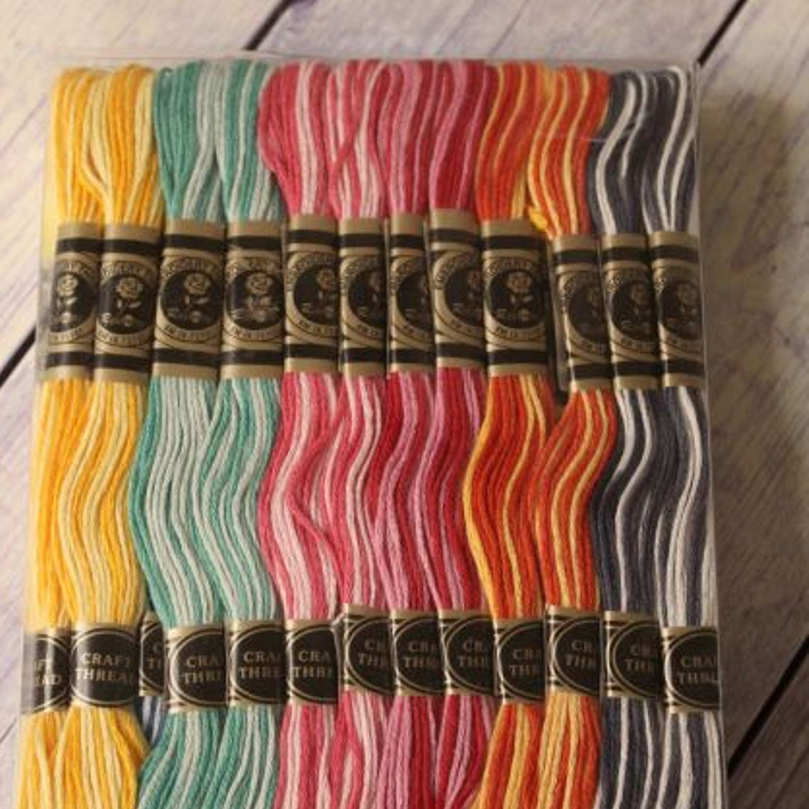 Hilos Mouliné Matizados 36 Un. 2