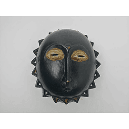 Black Baule Mask