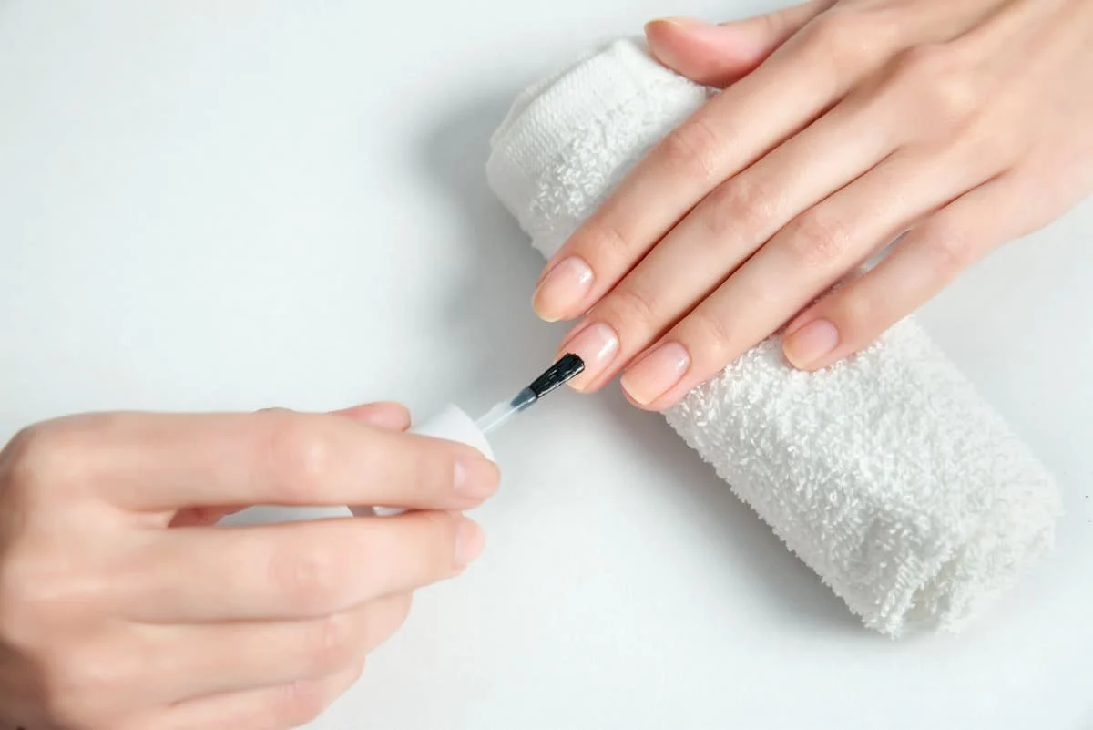 ¿Qué es el Top Coat y por qué es clave en tu rutina de manicure?