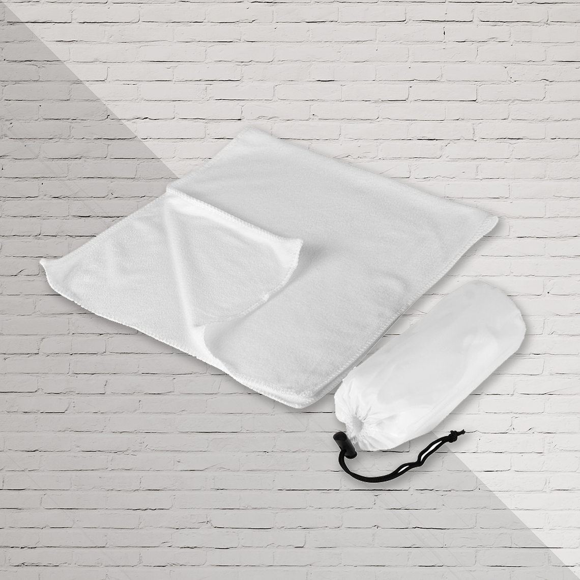 Toalla Deportiva Blanca 1